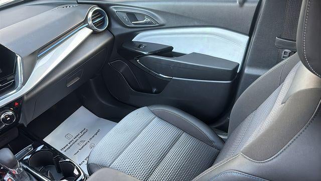 2025 Chevrolet Trax FWD LT
