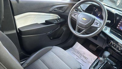 2025 Chevrolet Trax FWD LT