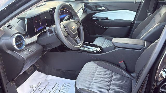 2025 Chevrolet Trax FWD LT
