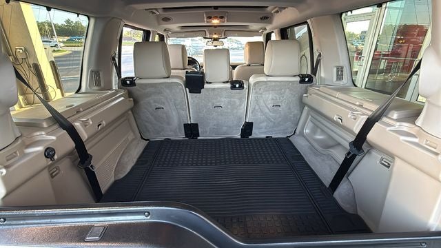2016 Land Rover LR4 Base