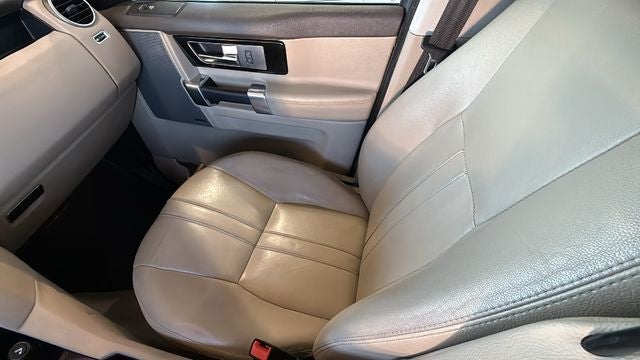 2016 Land Rover LR4 Base