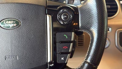2016 Land Rover LR4 Base