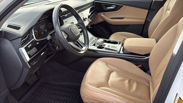 2023 Audi Q7 Premium 45 TFSI quattro Tiptronic