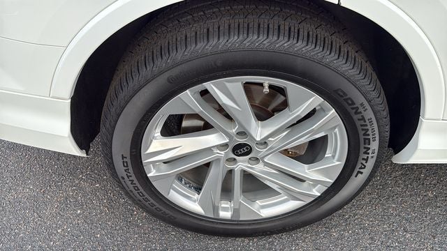 2023 Audi Q7 Premium 45 TFSI quattro Tiptronic