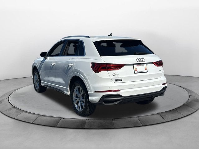 2025 Audi Q3 Premium 45 TFSI S line quattro Tiptronic