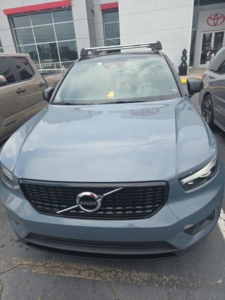 2020 Volvo XC40 R-Design